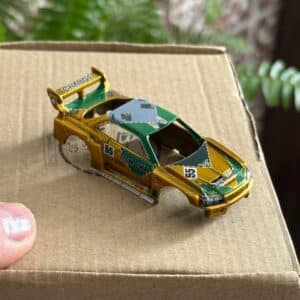 Fusión de Leyendas: Decals Estilo 787B con Tinta Blanca para Nissan Skyline R34 LBWK Silhouette (Hot Wheels 1:64)