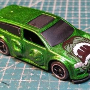Kit de Mejora "TOKYO DRIFT EDITION": Puños y Pie de Resina para tu VW Touran Hot Wheels