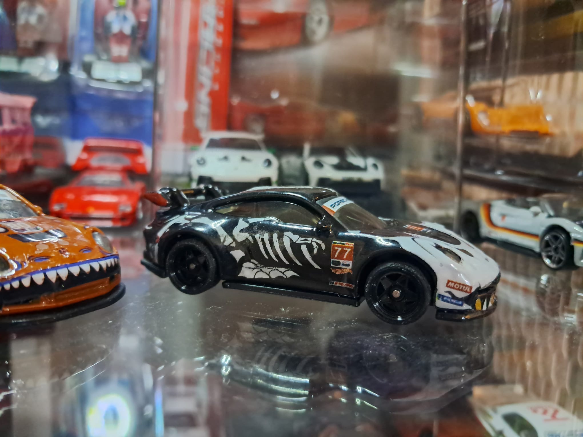 Decals Skeleton Tinta Blanca para Porsche 911 GT3 Hot Wheels (Escala 1:64) - Imagen 3